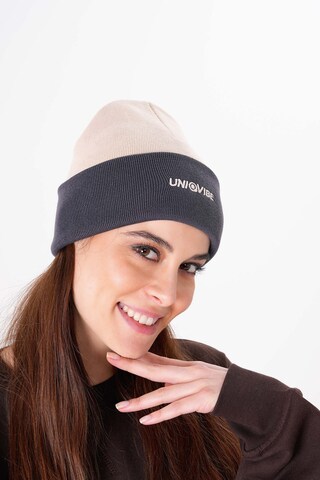 UNIQVIBE Muts in Beige