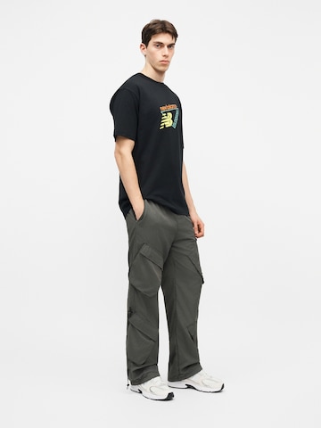 new balance Футболка 'Classic' в Черный