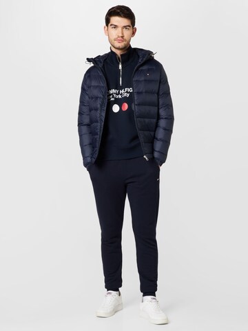 TOMMY HILFIGER Sweatshirt in Blauw