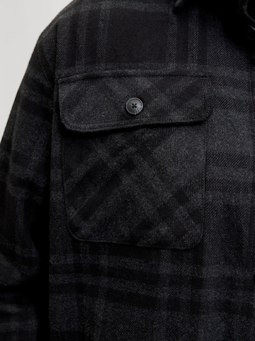 Coupe regular Chemise JACK & JONES en noir