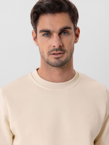 Jacey Quinn Pullover 'Edison' in Weiß