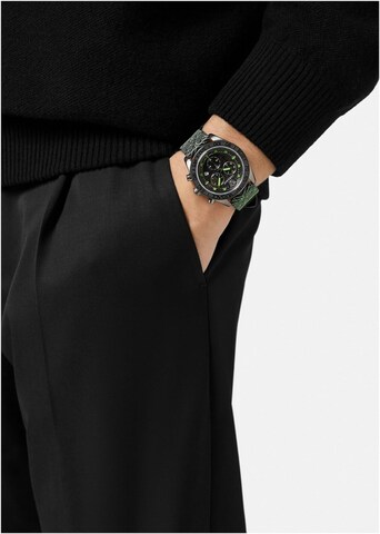 VERSACE Uhr in Schwarz: Vorderseite