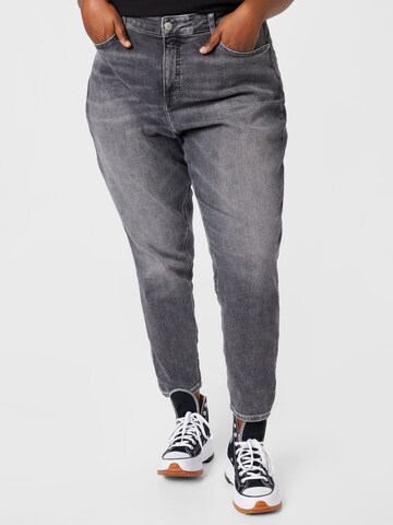 Calvin Klein Jeans Curve Tapered Jeans in Grau: predná strana