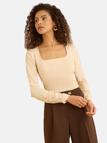 love & roses Shirt in Beige: front