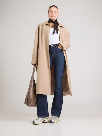 Flared Jeans di GUESS in blu