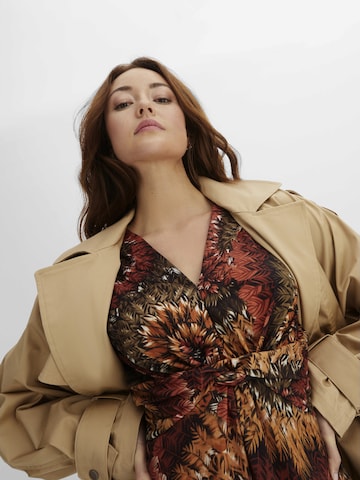 bonprix Kleid in Braun