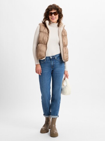 Marie Lund Weste in Beige