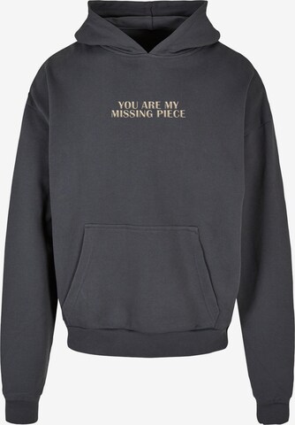 Merchcode Sweatshirt 'Missing Piece' in Grau: predná strana