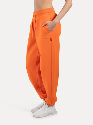 Effilé Pantalon Smilodox en orange
