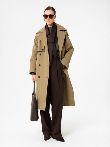 Antioch Between-seasons coat 'Andra' in Green