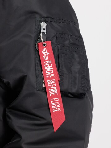 ALPHA INDUSTRIES Kurtka przejściowa 'MA-1 CS' w kolorze czarny