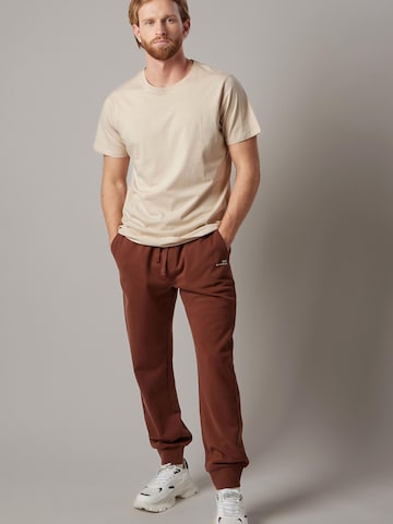 Maglietta 'Girocollo' di OWN Off With Nature in beige