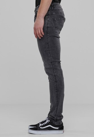 2Y Premium Regular Jeans in Grau