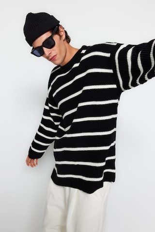 Pullover di Trendyol in nero