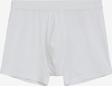 ARMEDANGELS Boxer shorts 'Ricaard' in White: front