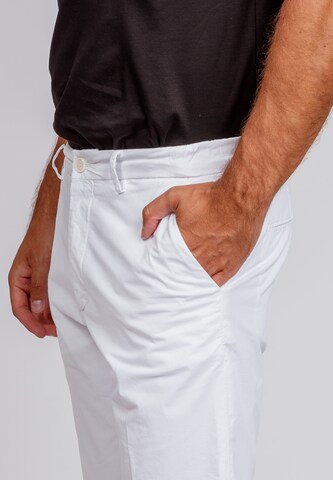 Karl Lagerfeld Slim fit Chino Pants in White