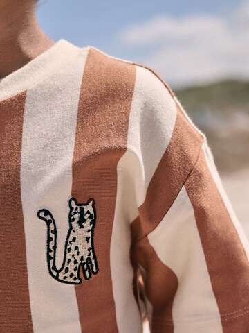 T-Shirt Next en marron