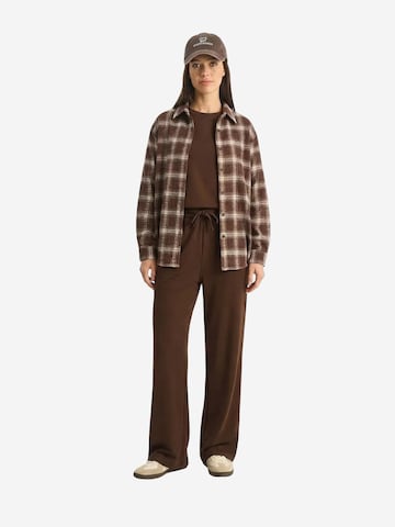 Completo pantalone di Bianco Lucci in marrone