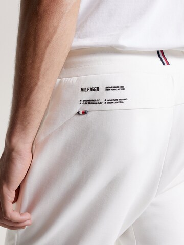 TOMMY HILFIGER Tapered Broek in Wit