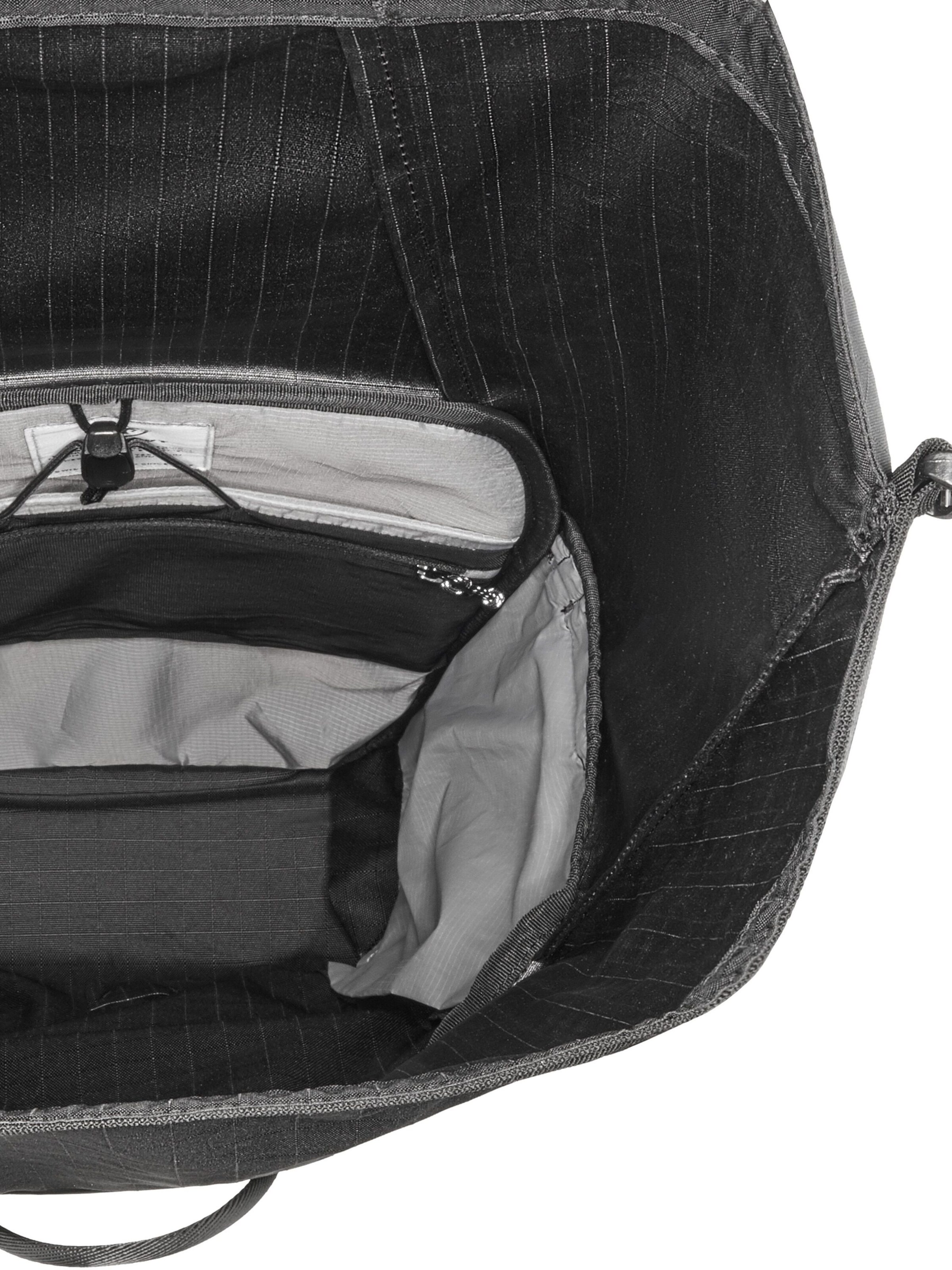 Sac à dos de sport MAMMUT en noir