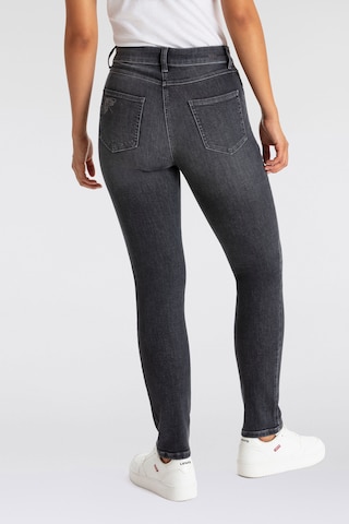 MAC Slimfit Jeans in Grau