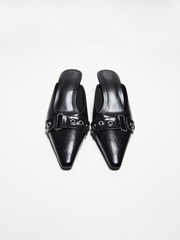 Mule Bershka en noir