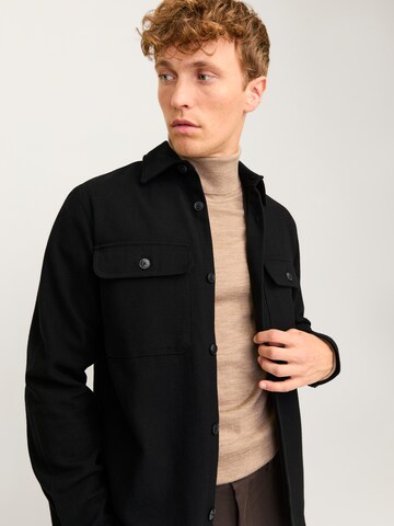 JACK & JONES Regular Fit Overgangsjakke 'JPRRaymond' i sort