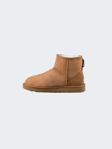 Boots 'Classic Mini II' di UGG in marrone