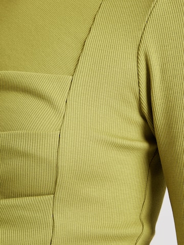 ABOUT YOU Тениска 'Daphne' в зелено