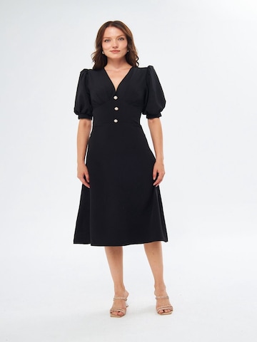 WOMAN VISION Šaty – černá