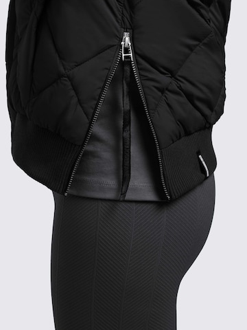 Veste d’hiver 'Leona' khujo en noir