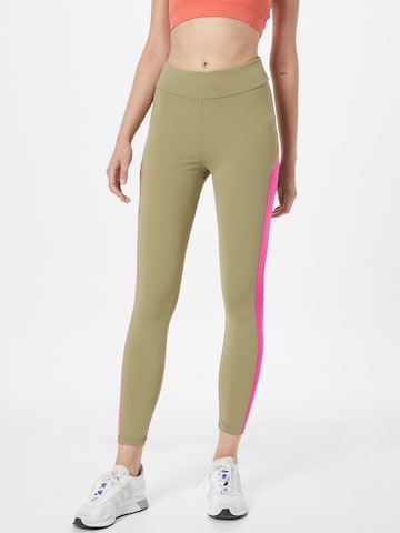 Urban Classics Skinny Leggings - zöld: elől