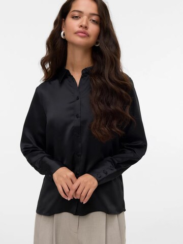 Chemisier '10334598' VERO MODA en noir : devant