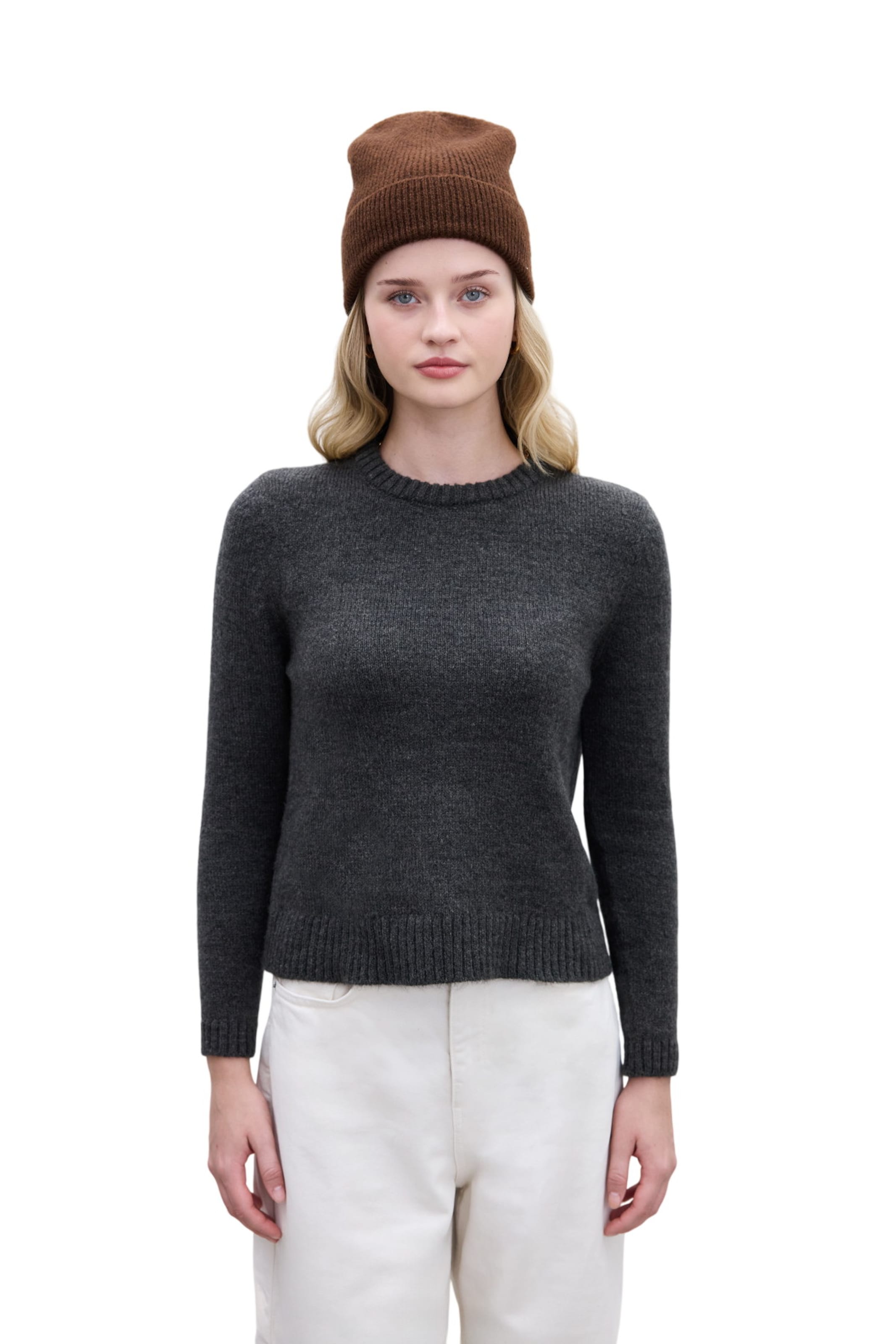 MANUKA Sweater in Grey: front