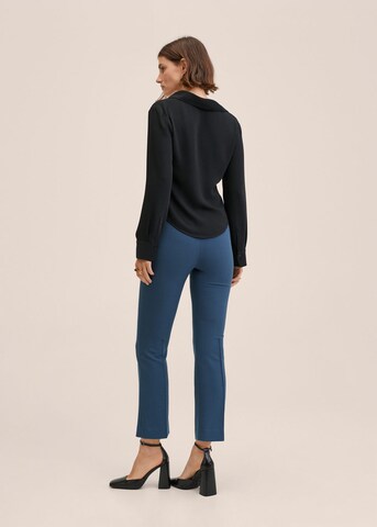 Bootcut Pantaloni 'Atenas' di MANGO in blu