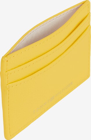 Astuccio di TOMMY HILFIGER in giallo