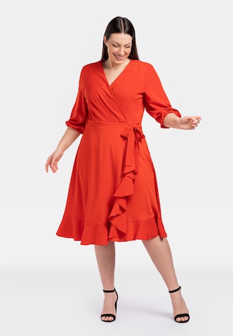 Robe de cocktail 'IRIS ' Karko en rouge : devant