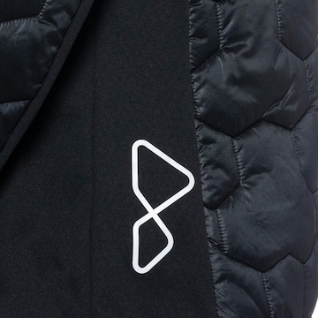 OCK Performance Jacket in Black