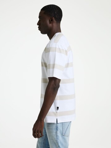 CHASIN' Shirt 'Storm' in White