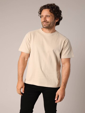 T-Shirt 'JUWON' Deeluxe en beige : devant