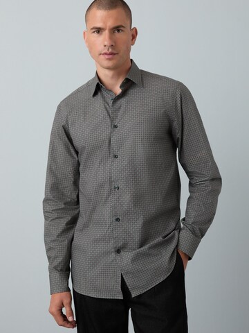Coupe regular Chemise Next en vert : devant