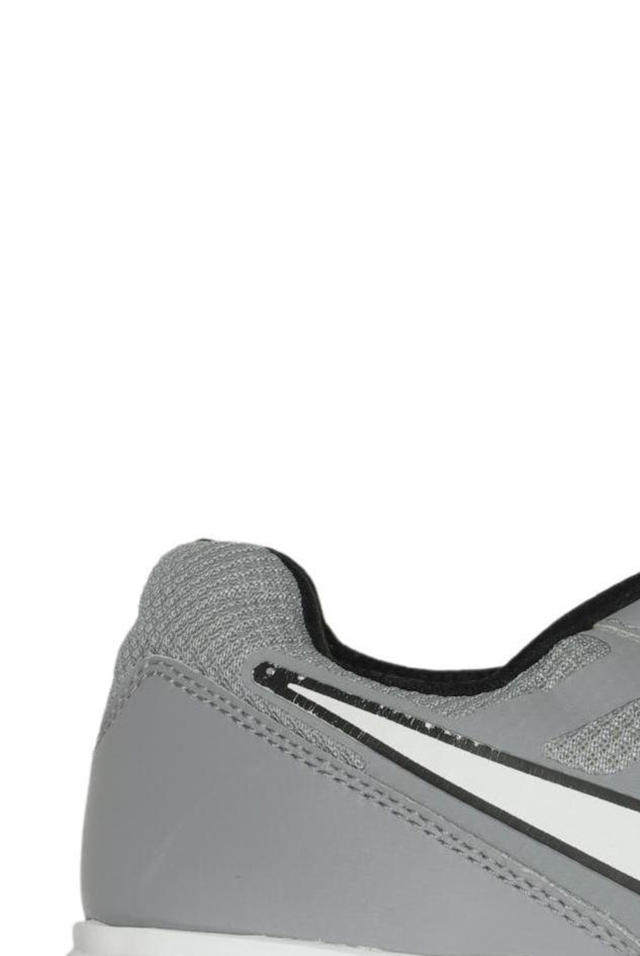 NIKE Sneaker 41 in Grau