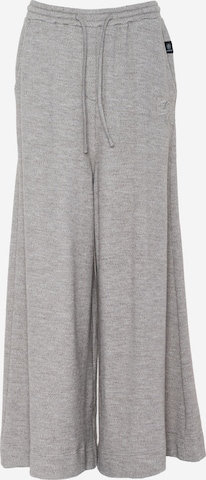 Wide leg Pantaloni 'Feynie' di Elias Rumelis in grigio: frontale