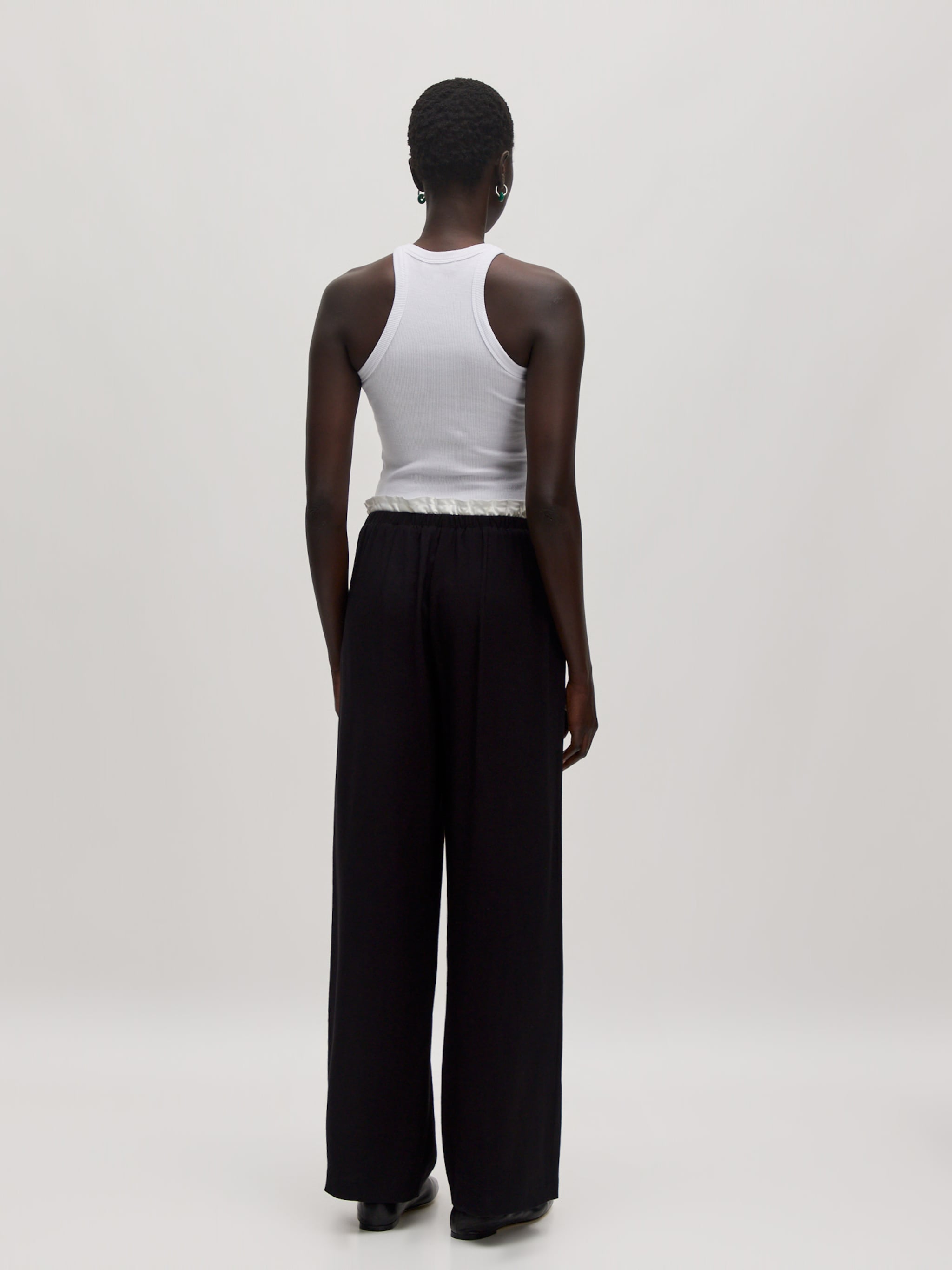 EDITED Produkte Hose 'Wisteria' schwarz