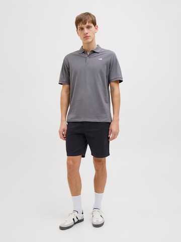 regular Pantaloni chino 'JREBSHARP' di JJ Rebel in nero