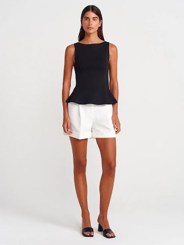 Top di Dilvin in nero