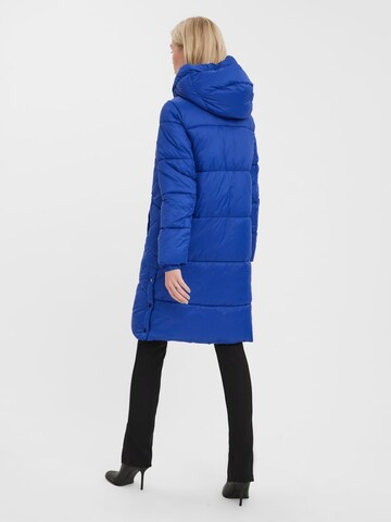 Manteau d’hiver 'Uppsala' VERO MODA en bleu