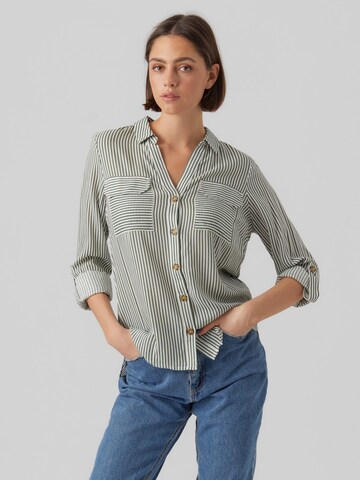 VERO MODA Blouse 'Bumpy' in Groen: voorkant