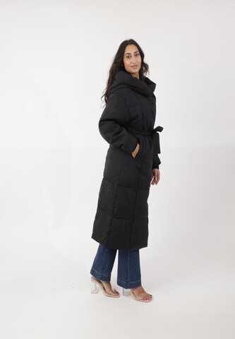 Cappotto invernale di Elara in nero
