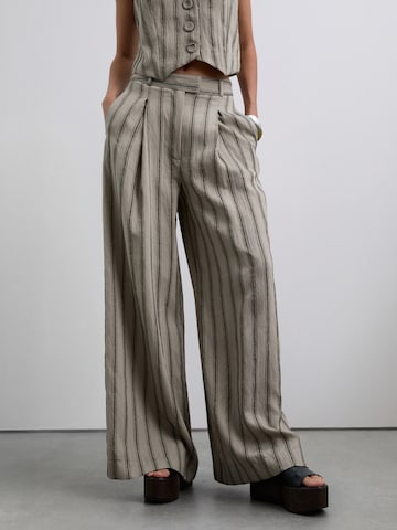 regular Pantaloni di Scalpers in beige